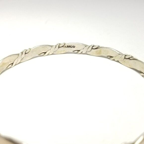Vintage Silver Tone Wavy Design Bangle Bracelet, Signed Mexico, Stacking Estate - Picture 3 of 6